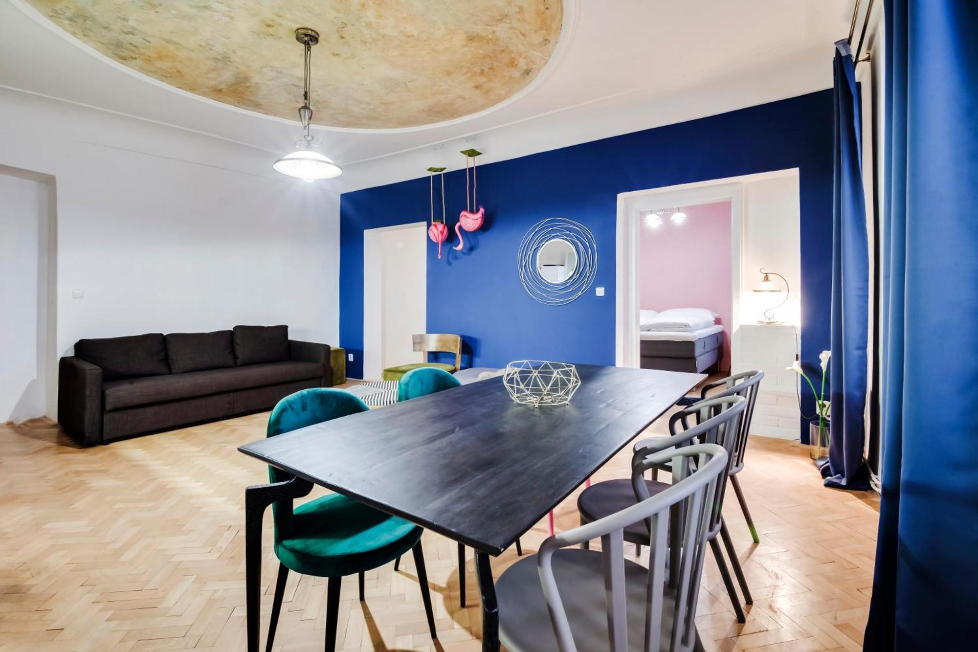 Apartament Curiosity